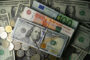 Россияне объяснили нежелание хранить деньги в валюте