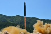 Северная Корея подтвердила испытания гиперзвуковой ракеты «Хвасон-8»: Политика: Мир: Lenta.ru