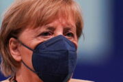 Меркель объявила об уходе из политики