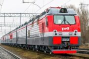 Восточно-Сибирская железная дорога получила 38 электровозов «Ермак» и 12 тепловозов ТЭМ-18ДМ