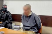 Суд арестовал мужчину, застрелившего двух человек в московском МФЦ