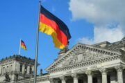 Разъяснились планы Германии ввести безвизовый режим для молодых россиян