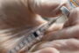 В США рекомендовали применение бустерных доз вакцины от COVID-19 для подростков