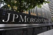 JPMorgan без объяснения причин закрыла счета основателя Uniswap