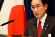 Япония и Швейцария решили продолжить жесткую санкционную политику против России