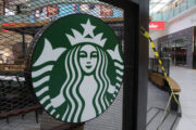 Starbucks объявил об окончательном уходе из России