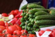 Крымские продавцы обратились к властям:  «Остановите поставки овощей из Херсона»