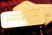 Экономист рассказал, станет ли золото альтернативой валютным счетам и вкладам