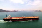 Россия создает теневой танкерный флот для обхода нефтяных санкций
