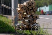 Цены на дрова вынудили эстонцев красть чужие поленницы
