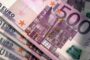 Официальный курс евро снизился на 40 копеек
