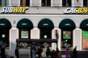 Владельцы американской сети быстрого питания Subway задумались о ее возможной продаже
