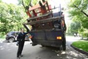 Вице-премьер Абрамченко выступал за изменение тарифов на вывоз мусора