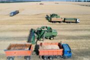 Зерновая сделка лишилась смысла из отказа ЕС подключить Россельхозбанк к SWIFT