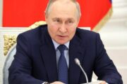Путин признался, что не верил в отечественный бизнес