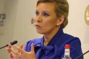 Захарова высмеяла главу МИД Чехии после высказывания про Крым