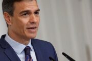 Премьер Испании объявил о выделении помощи Украине на 55 миллионов евро
