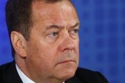 Медведев раскрыл объем выручки резидентов «Сколково» в 2023 году