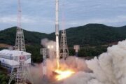 Успех Северной Кореи в запуске спутника-шпиона связали с Россией