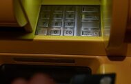 В России предложили ограничить внесение наличных в банкомате